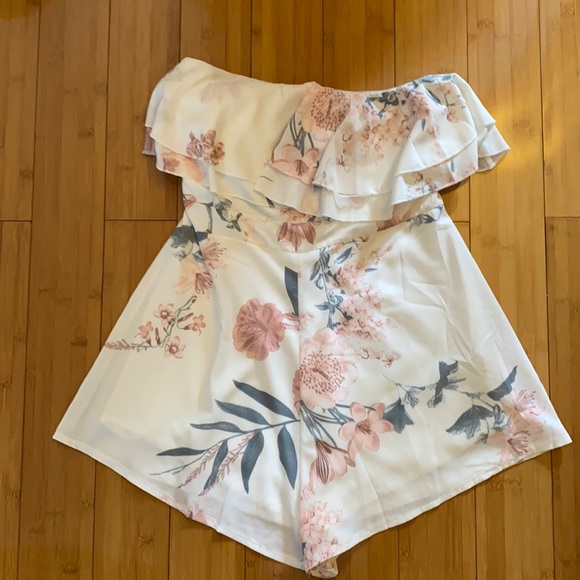 Showpo. Pants - Showpo other half playsuit in white floral